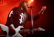 CON MAX CAVALERA: “‘BENEATH THE REMAINS’ Y ‘ARISE’ SON OBRAS MAESTRAS DE ESTE ESTILO”