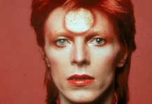MARCIANOS, ARAÑAS Y POLVO DE ESTRELLAS: A MEDIO SIGLO DE “ZIGGY STARDUST”, EL GRAN TRUCO MAESTRO DE DAVID BOWIE