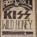 kiss-poster