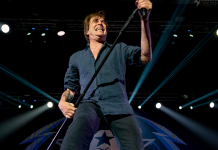 CONCIERTOS: DIE TOTEN HOSEN DEMOSTRÓ EN OBRAS QUE 30 AÑOS DESPUÉS, LA VIEJA FIEBRE SIGUE EN ALZA
