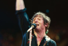 CINE: «SPRINGSTEEN: DELIVER ME FROM NOWHERE», EL HOMBRE DETRÁS DE EL JEFE